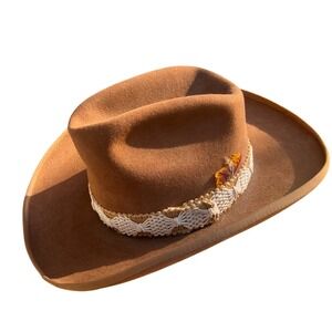 Tres Amigos‎ Vintage Western Cowboy Hat, Brown Felt, Feather Accent, Arizona